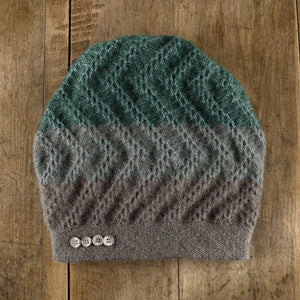 Tri-Zag winter hat in steel to spruce