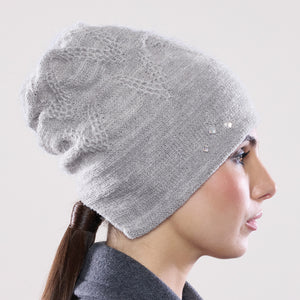 Women's winter Chevron Crystal Split Hat shown in the colour cloud.