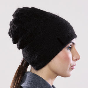 Women's winter Solstice Hat shown in the colour raven.