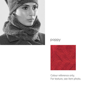 Women's winter Little Nakiska Loop Scarf shown in the colour poppy.