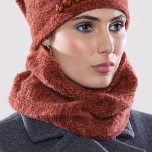 Women's winter Little Nakiska Loop Scarf shown in the colour rusty.