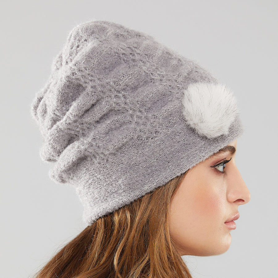 Women's winter Classic Pom Toque