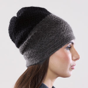 Women's winter Carina Tri-Tone Hat shown in the colour coal to jet.